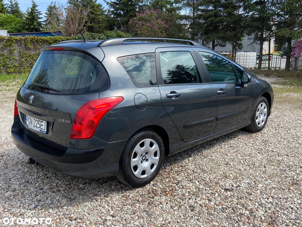 Peugeot 308 - 16