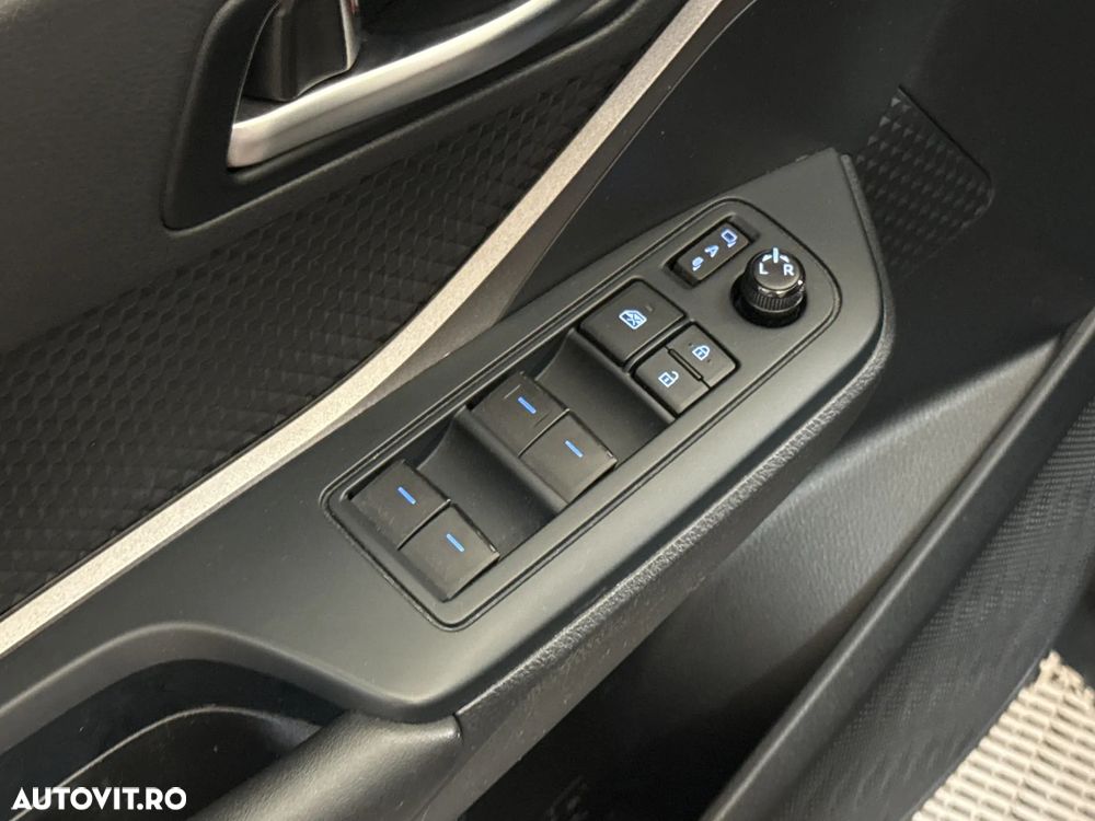 Toyota C-HR - 15
