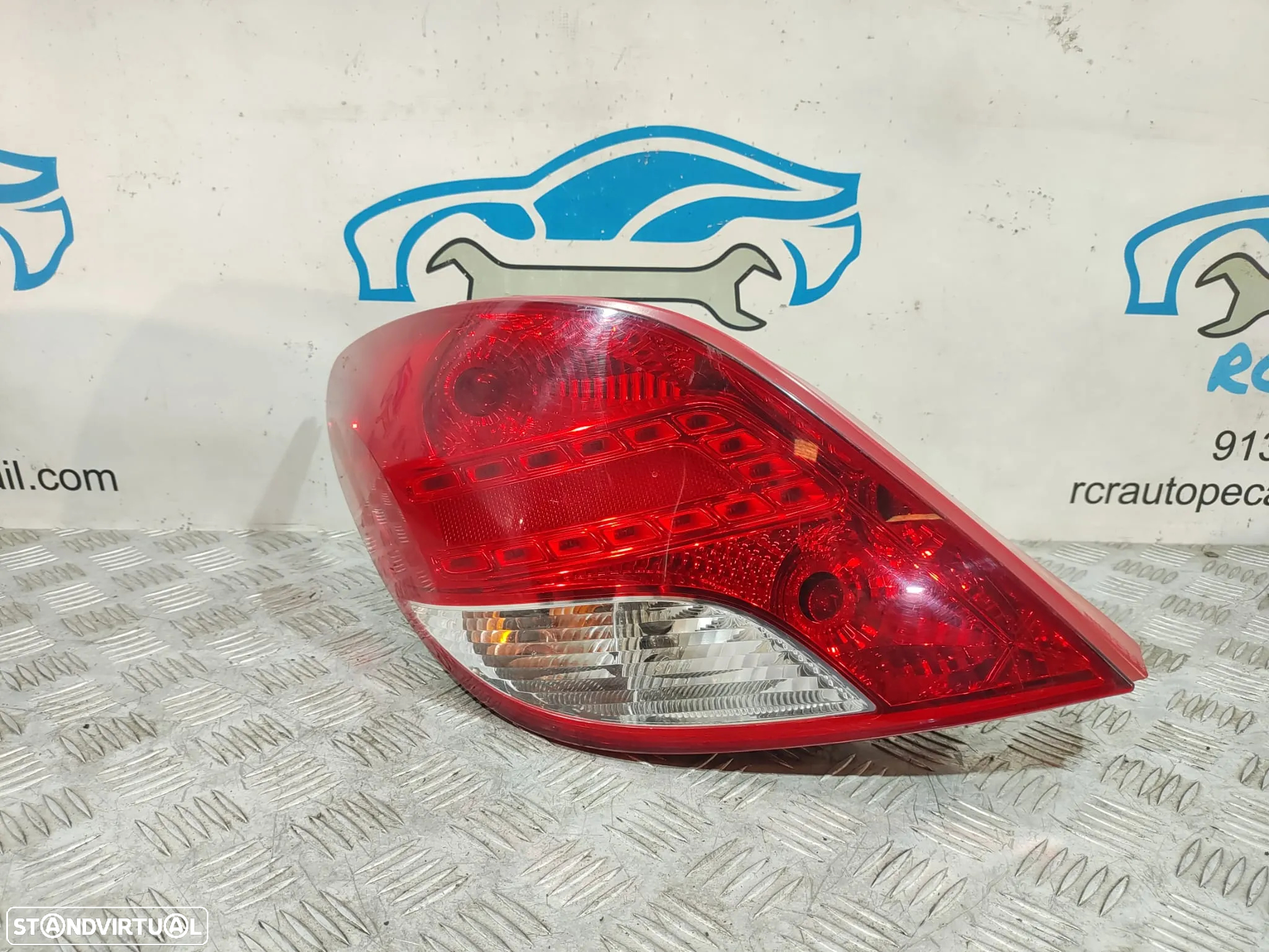 Conjunto Farolins Peugeot 207 Led 9686566080 9686565980 - 6