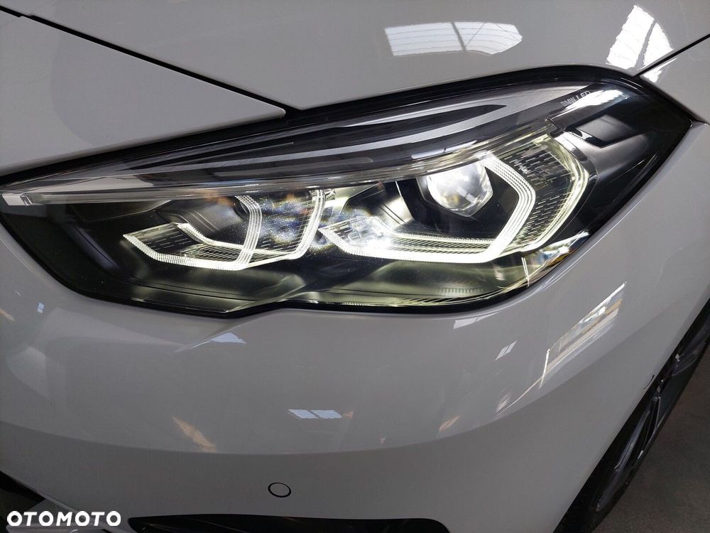 BMW Seria 2 218d Sport Line - 12