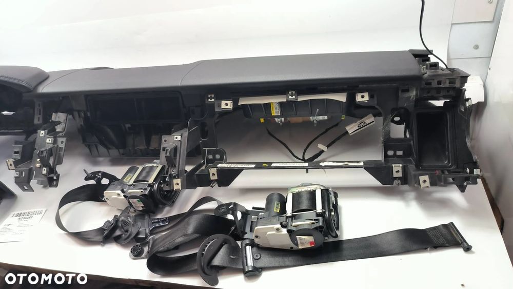 Land Rover Range Rover L405 4.4 D automat 2014 Deska rozdzielcza - 4