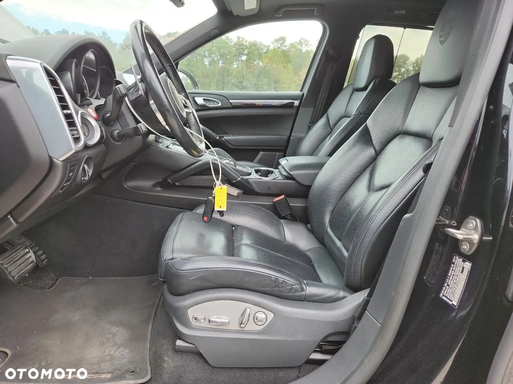 Porsche Cayenne Standard - 7