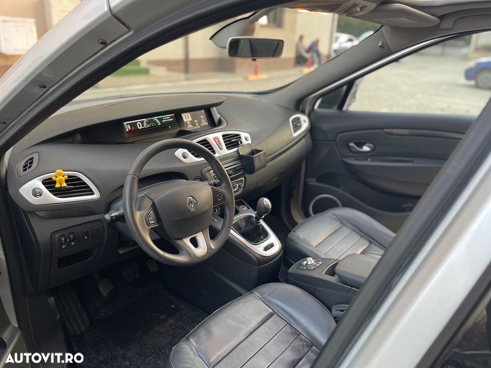 Renault Scenic 1.9 dCi FAP Dynamique - 5