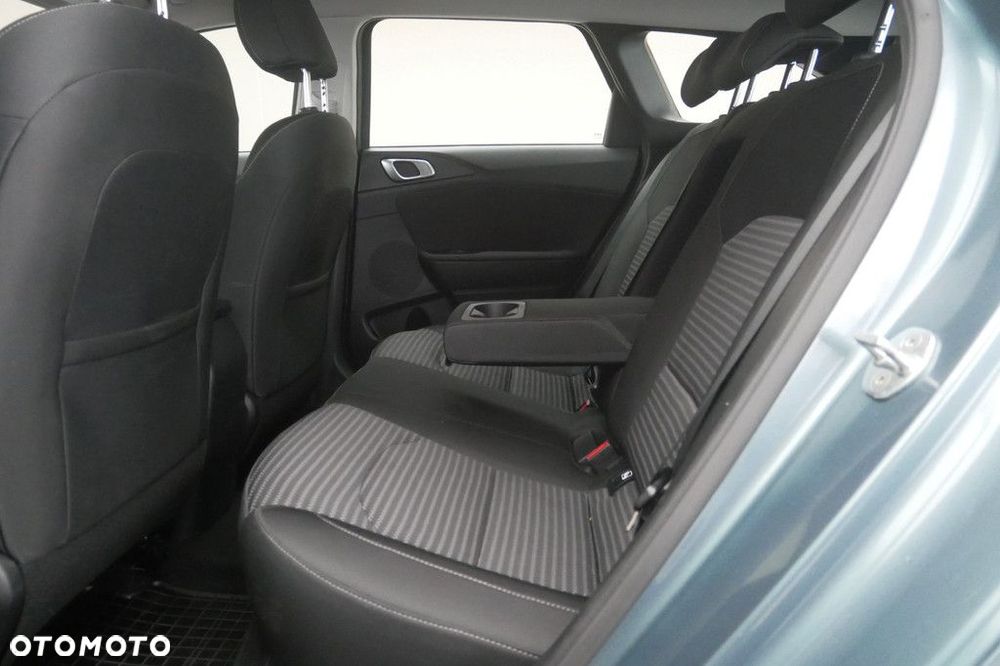 Kia Ceed 1.5 T-GDI M - 15