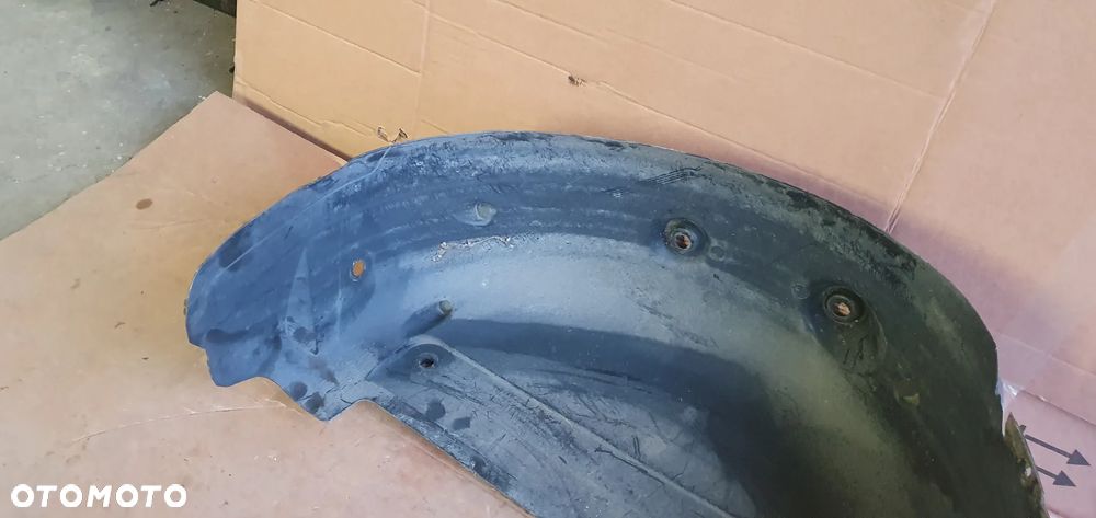 Nadkole lewy tył tylne lewe Renault Trafic III Vivaro B 93867908 767499731R - 3