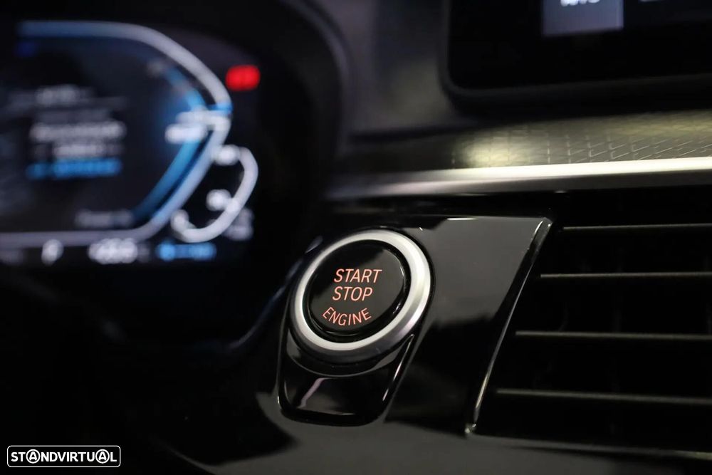 BMW 530 e Pack Desportivo M - 52