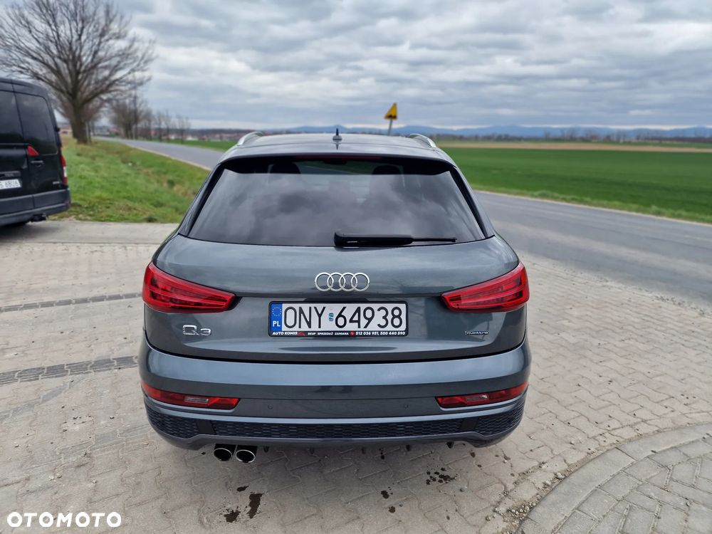Audi Q3 2.0 TDI Quattro S tronic sport - 11