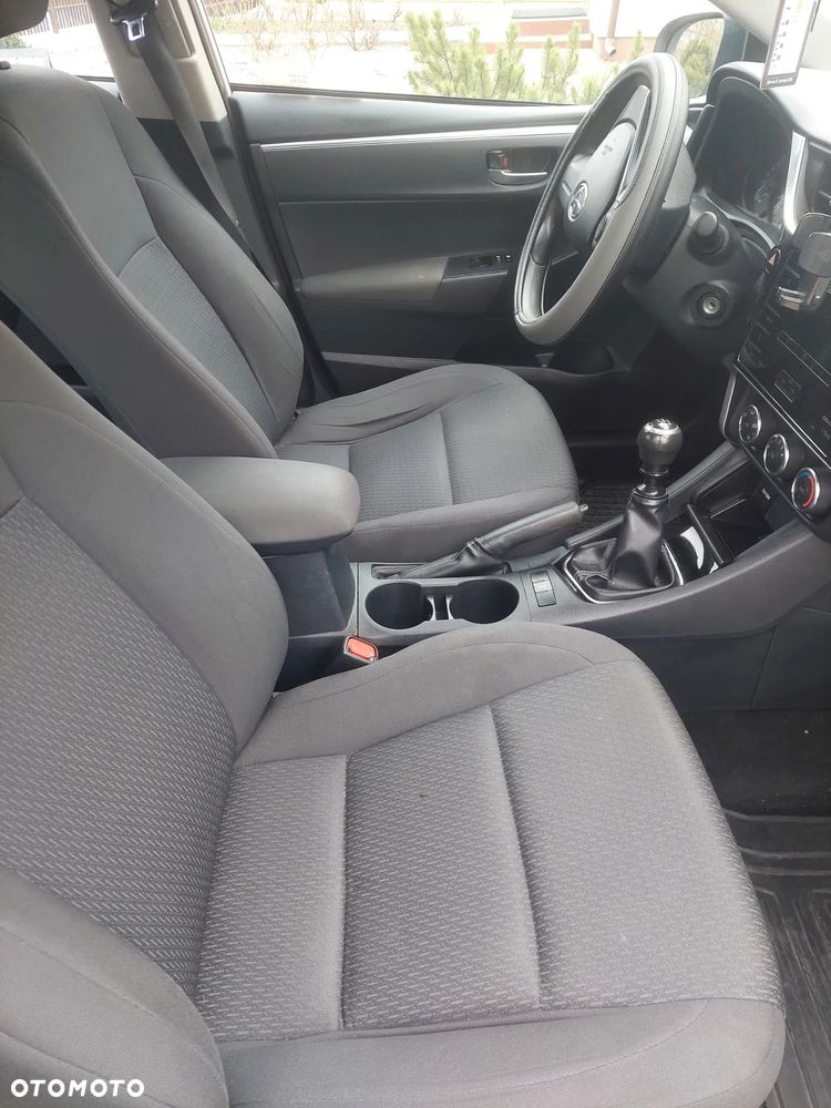 Toyota Corolla 1.6 Active - 8