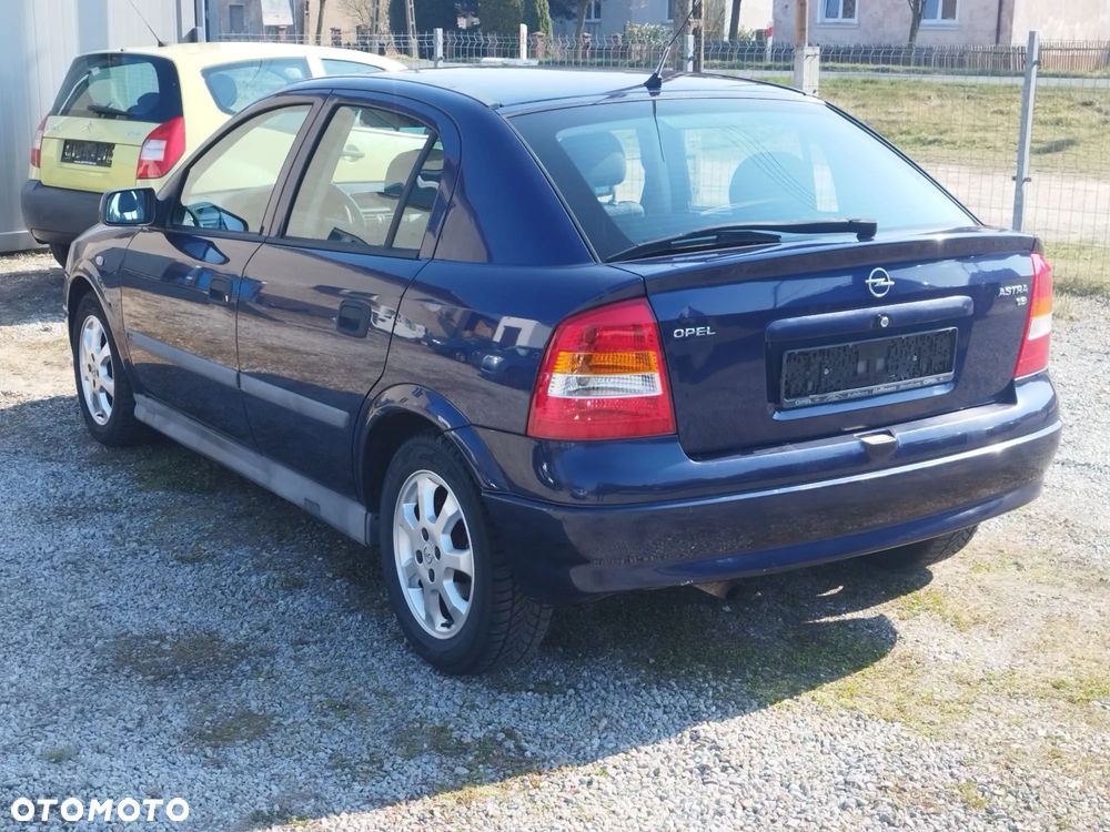 Opel Astra 1.6 GL / Start - 7