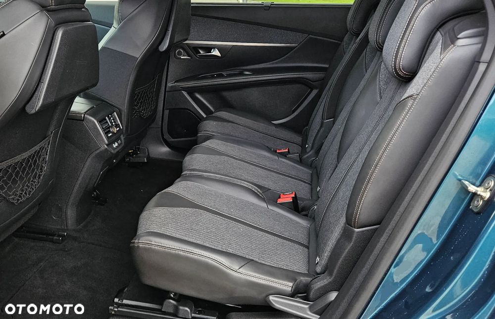Peugeot 5008 - 6