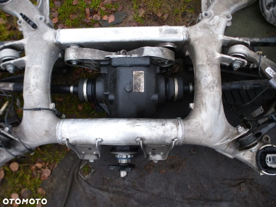 BMW 5 G30 G31 DYFER MOST TYŁ 2.93  2.81  8642810 gwa!!! - 2