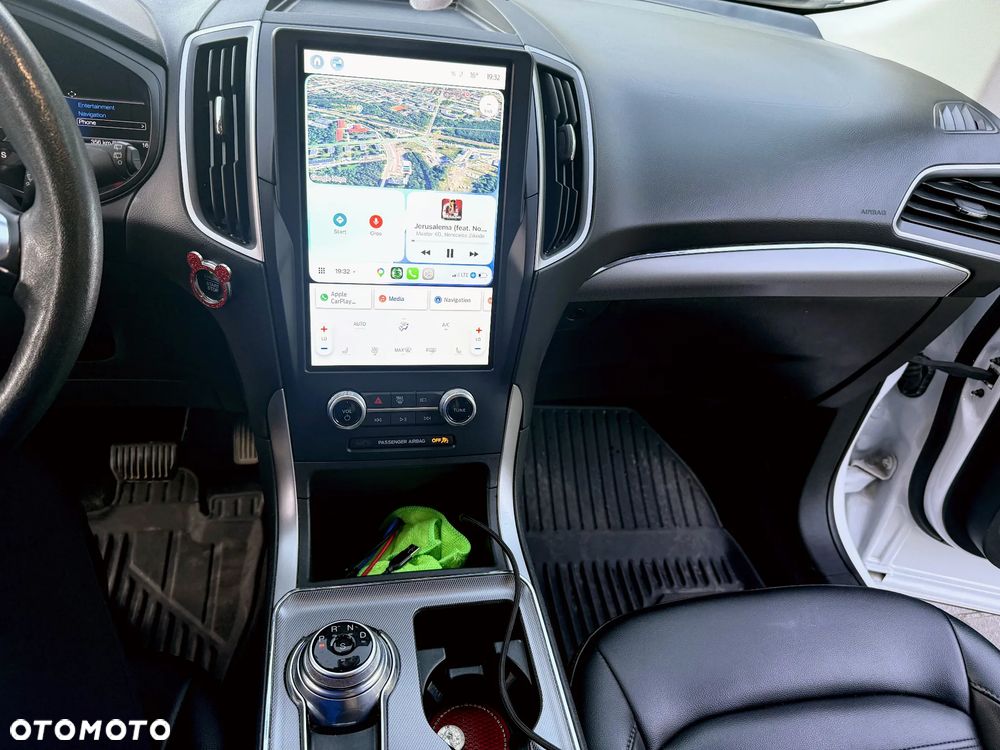 Ford Edge - 17
