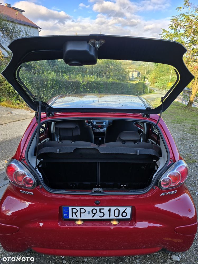 Toyota Aygo ver-1-0-vvt--i - 7