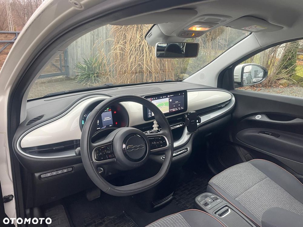 Fiat 500 23.8kWh Icon - 6