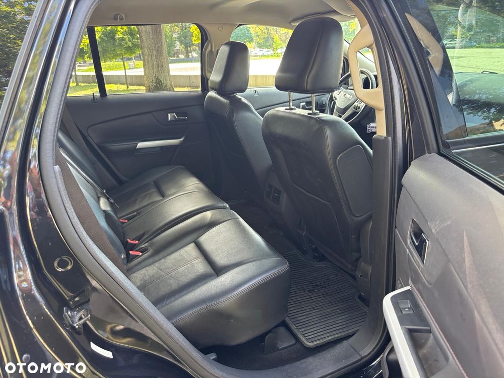 Ford Edge - 19