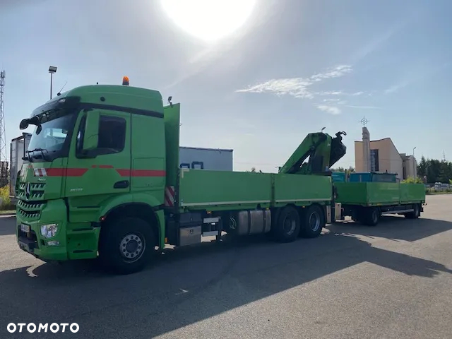 Mercedes-Benz Arocs 2551 6x4 skrzynia / żuraw HMF 4020-k5 /sterowany radiowo/ 2014 r z Niemiec - 19