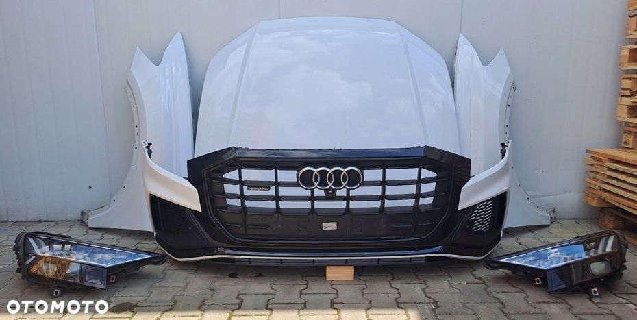 AUDI Q8 4M8 MASKA ZDERZAK PAS BŁOTNIK MATRIX FULL LED S-LINE LY9C - 1