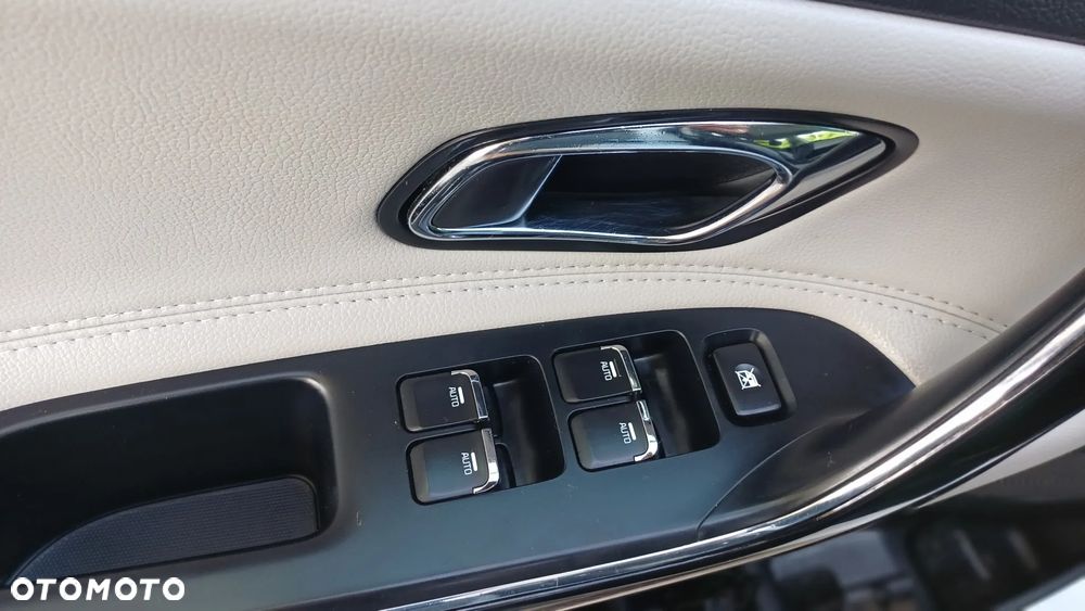 Kia Ceed 1.6 CRDi 136 ISG Platinum Edition - 12