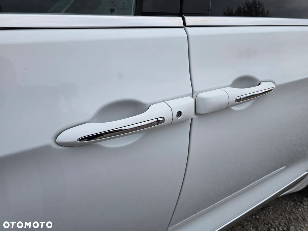 Chrysler Pacifica - 14