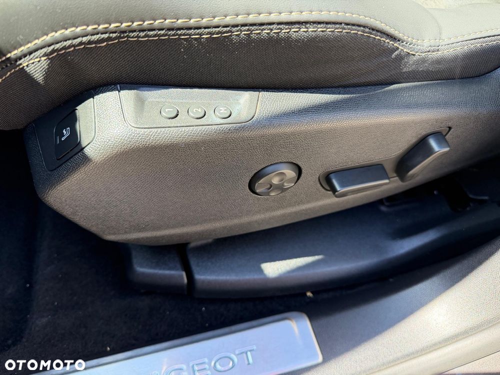 Peugeot 5008 2.0 BlueHDI GT S&S EAT8 - 35