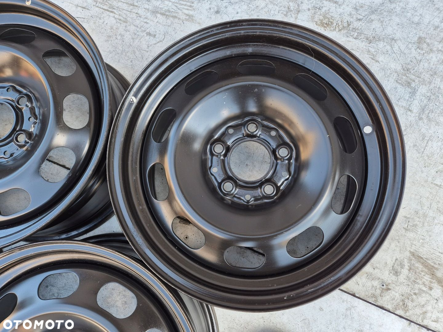 Felgi stalowe BMW 16 BMW 1 F40 - 6