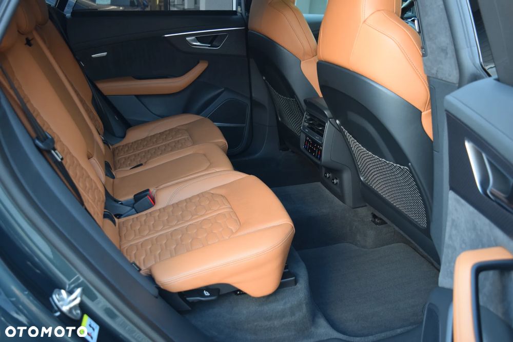 Audi RS Q8 TFSI Quattro Tiptronic - 38