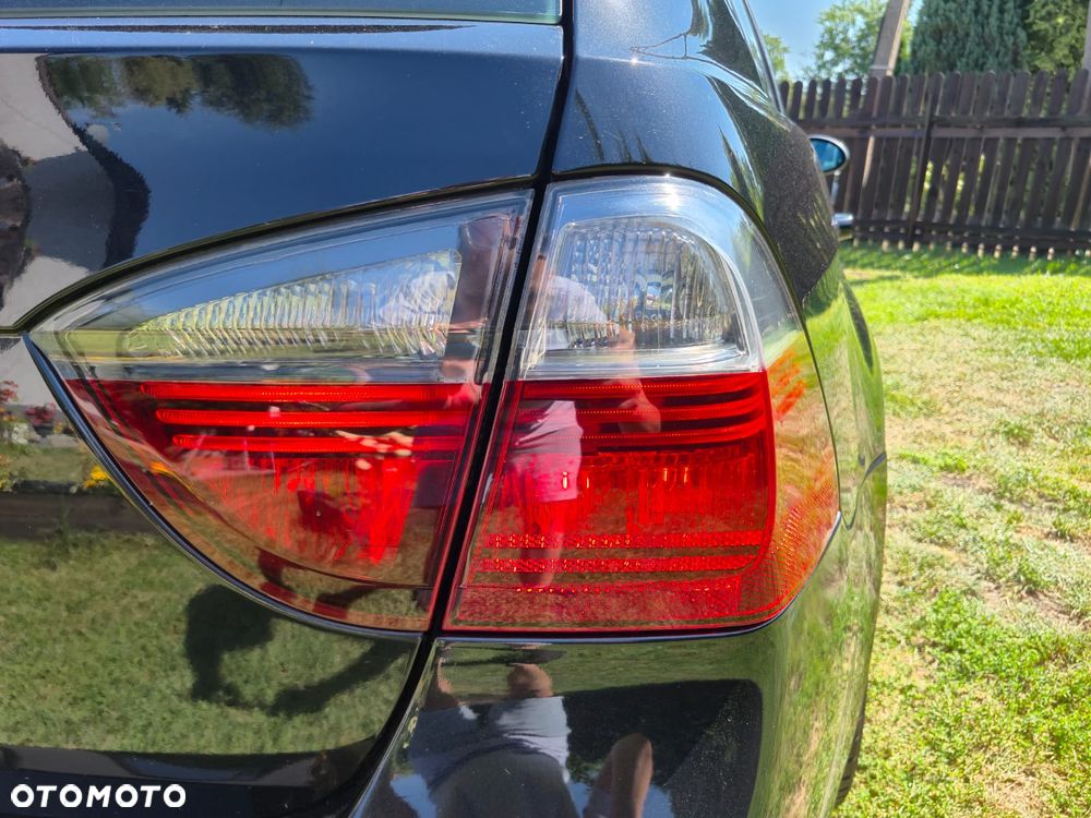 BMW Seria 3 320i - 20