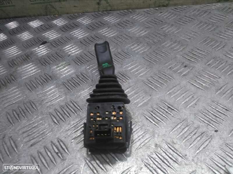 COMANDO LIMPA-VIDROS OPEL COMBO FURGÃO/BREAK FAMILIAR 2003 -09185414 - 2