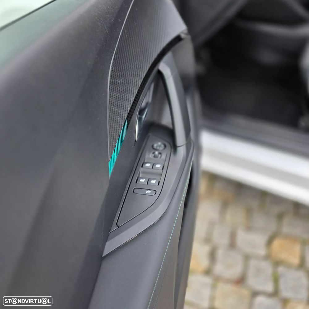 Peugeot 2008 PureTech 100 Stop&Start Allure Pack - 11