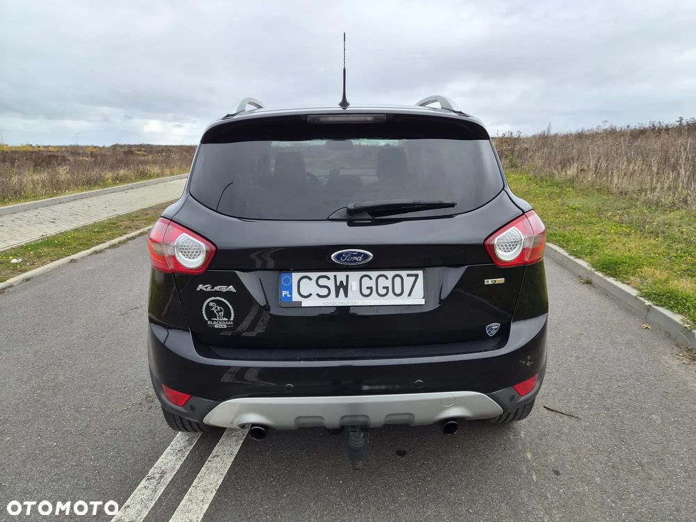 Ford Kuga - 4