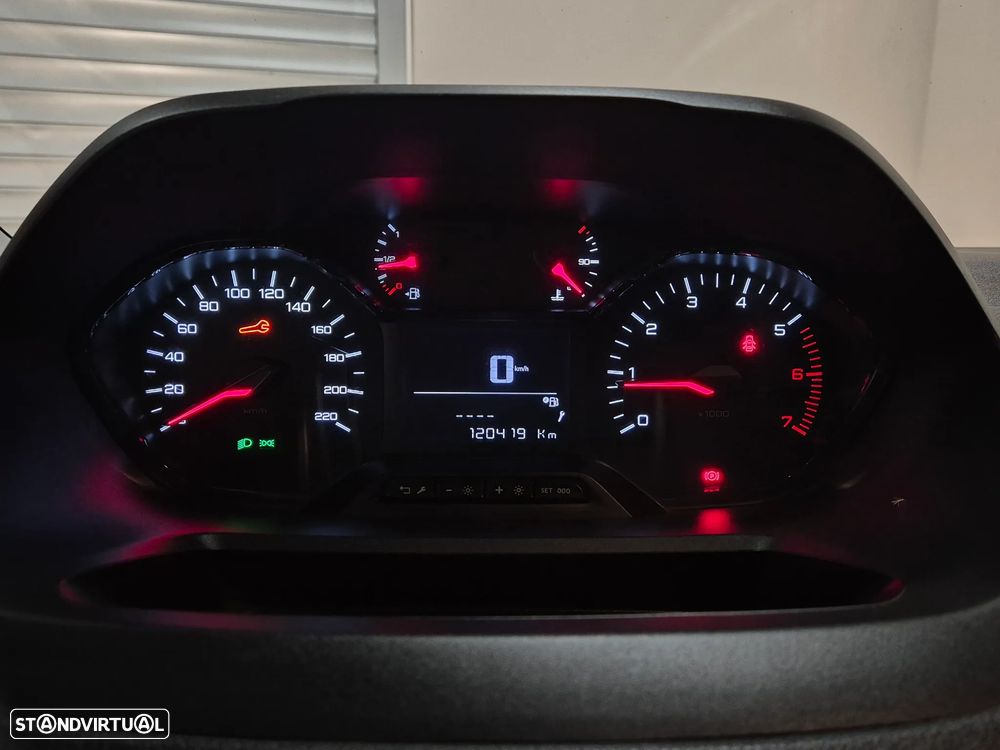 Peugeot Partner 1.6 BlueHdi L1 (3 Lug) - 26