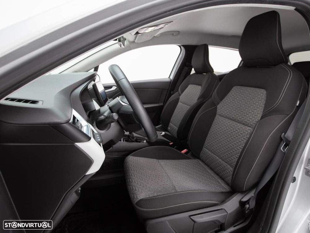 Renault Clio 1.0 TCe Evolution Bi-Fuel - 8