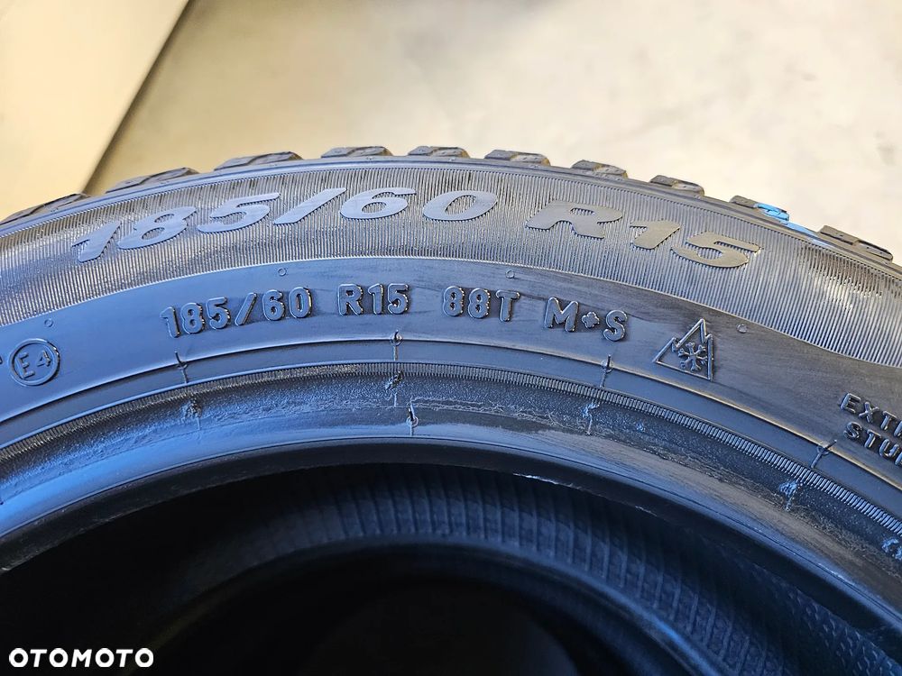 Pirelli Winter Cinturato 195/60R15 88T - 5