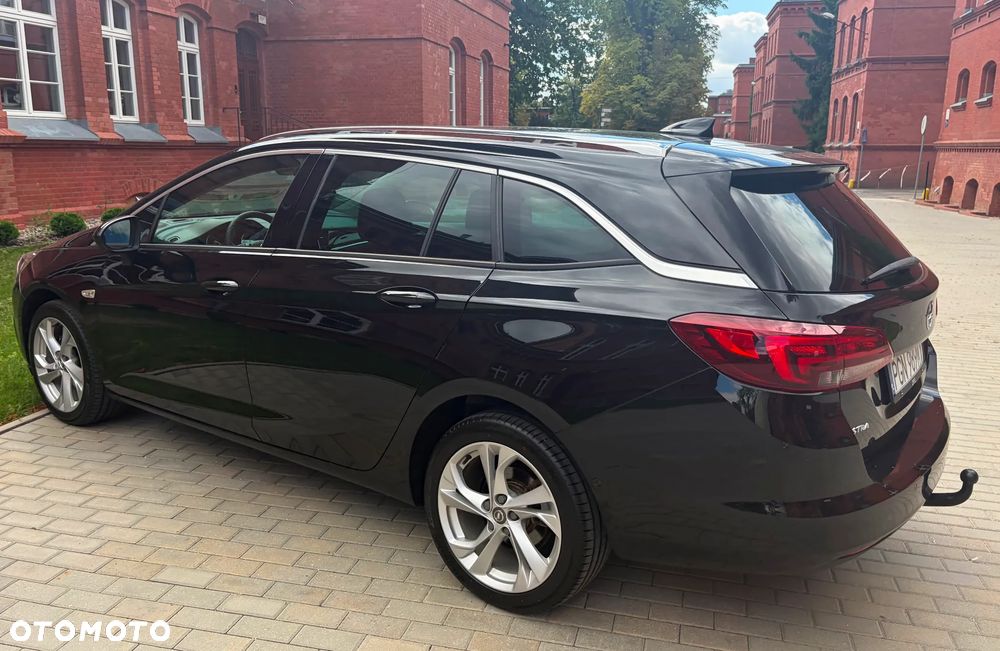 Opel Astra 1.6 CDTI Cosmo - 34