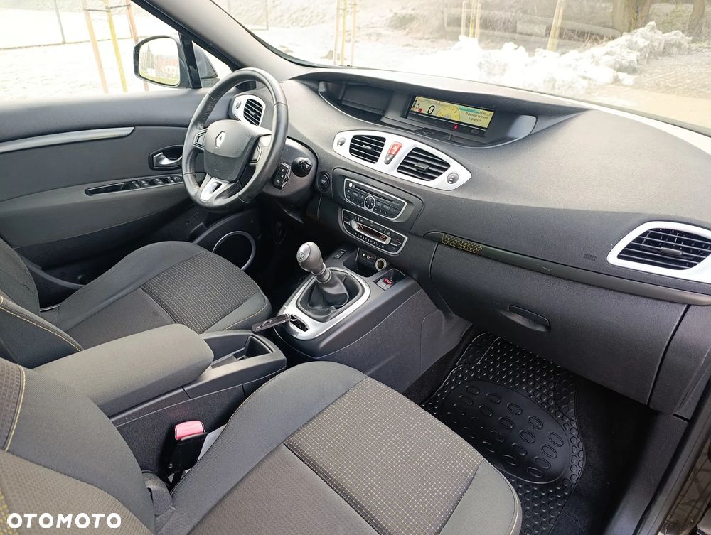 Renault Scenic 1.4 16V TCE Expression - 19