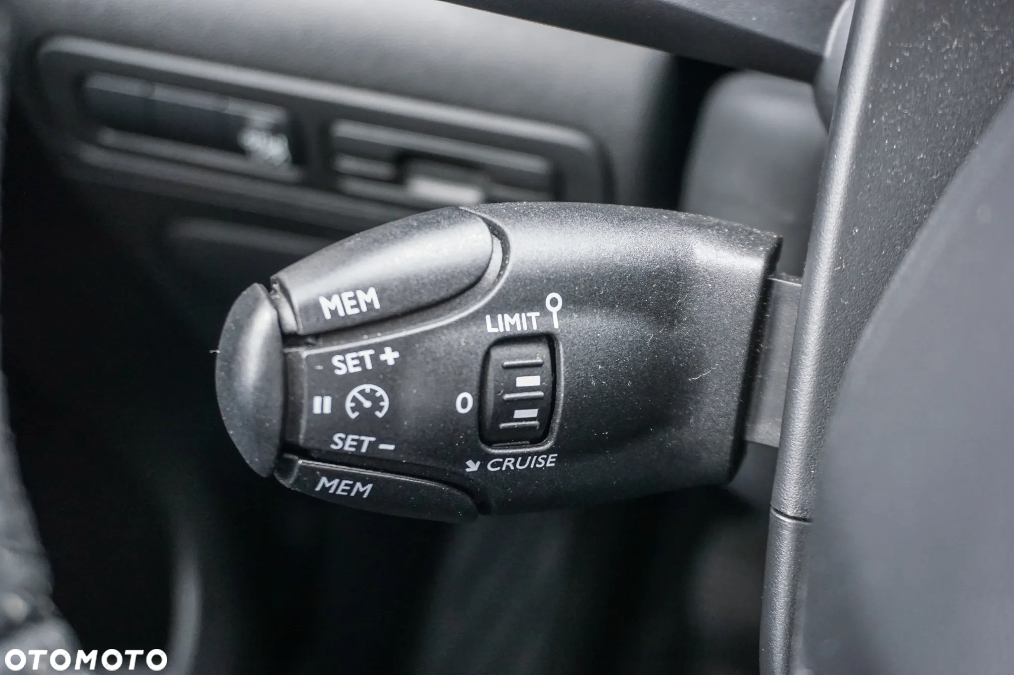 Citroën C3 Aircross 1.2 PureTech Feel S&S - 24