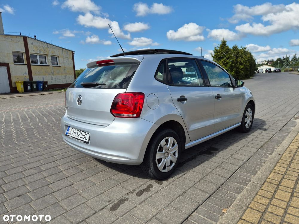 Volkswagen Polo - 5