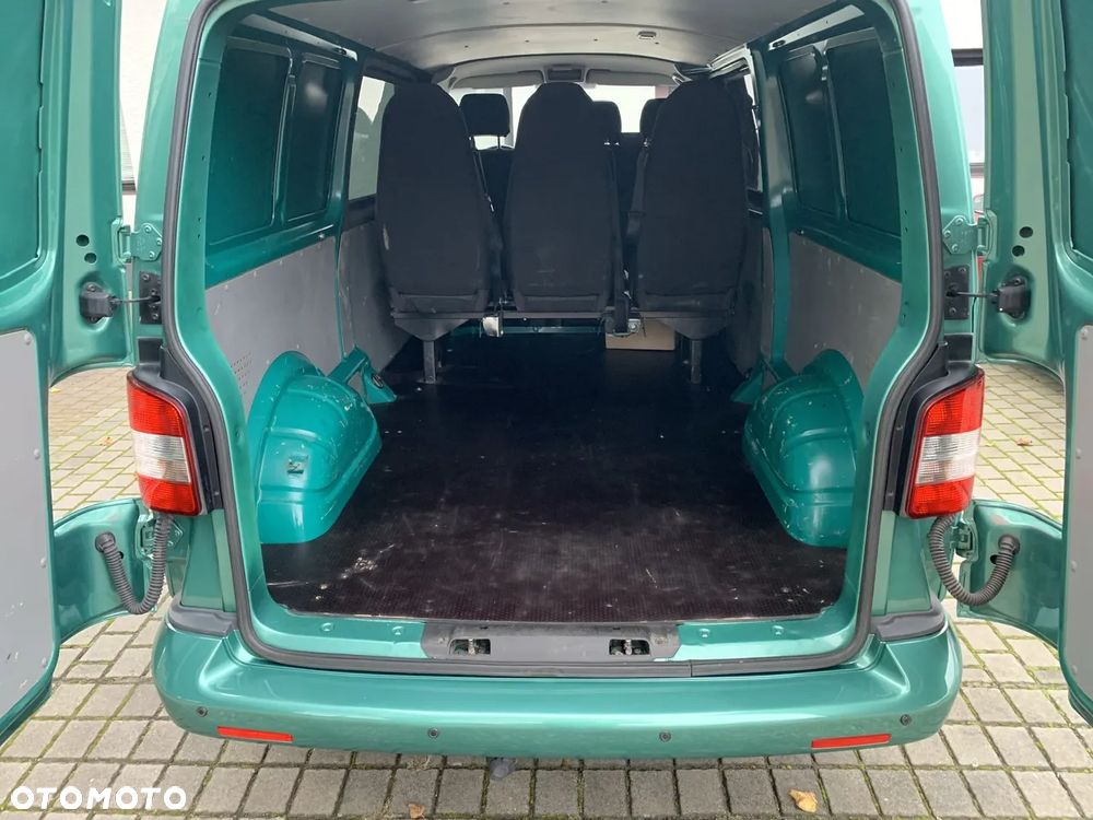 Volkswagen Transporter - 8