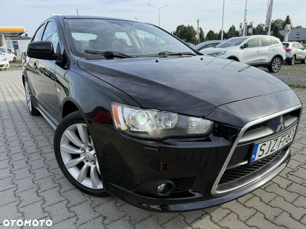 Mitsubishi Lancer - 2