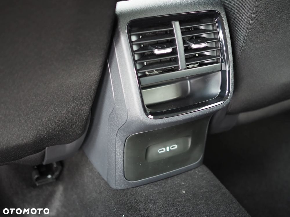 Skoda Octavia 1.5 TSI mHEV Drive Essence DSG - 18