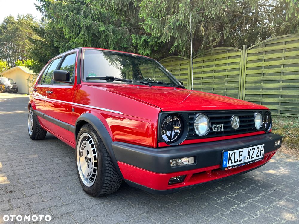 Volkswagen Golf - 5