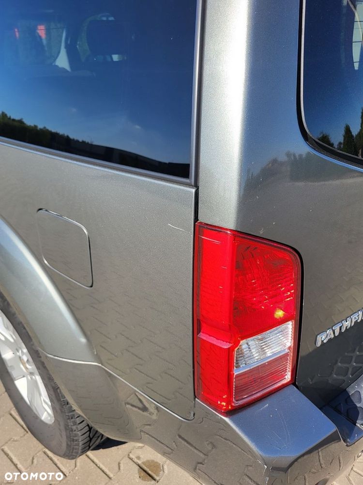 Nissan Pathfinder 2.5 DCi Elegance / LE - 7