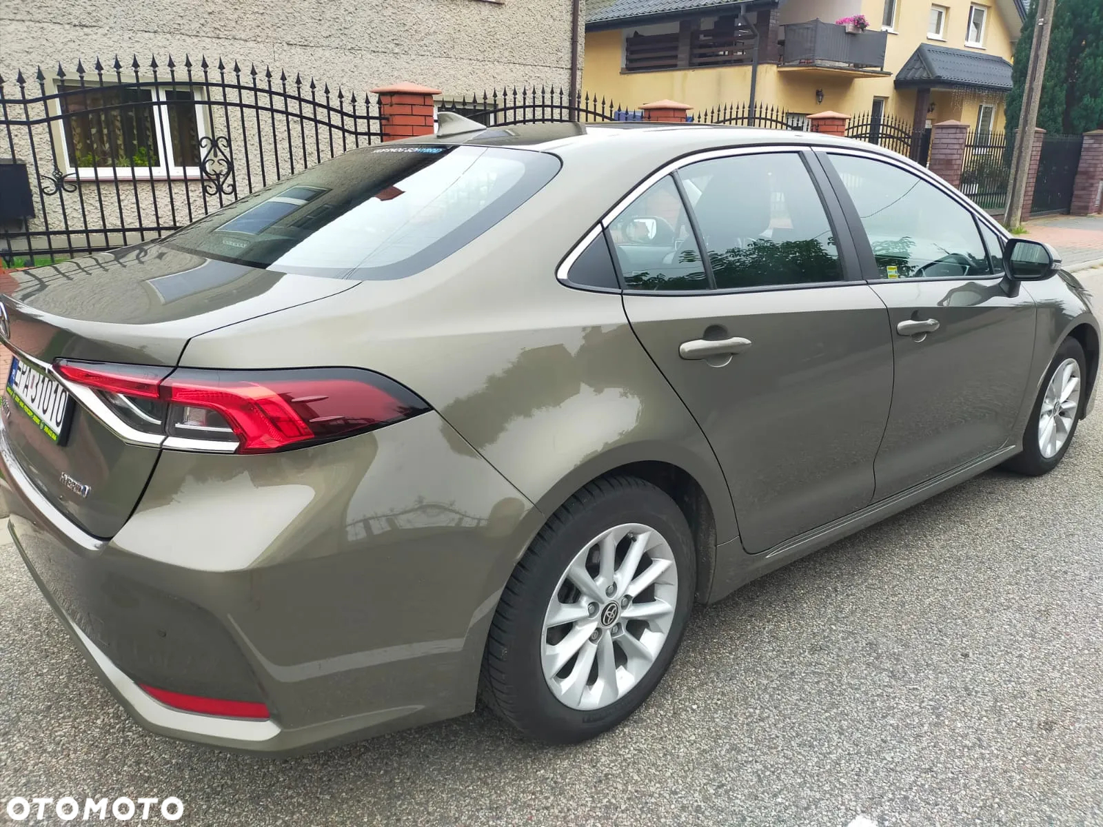 Toyota Corolla - 13