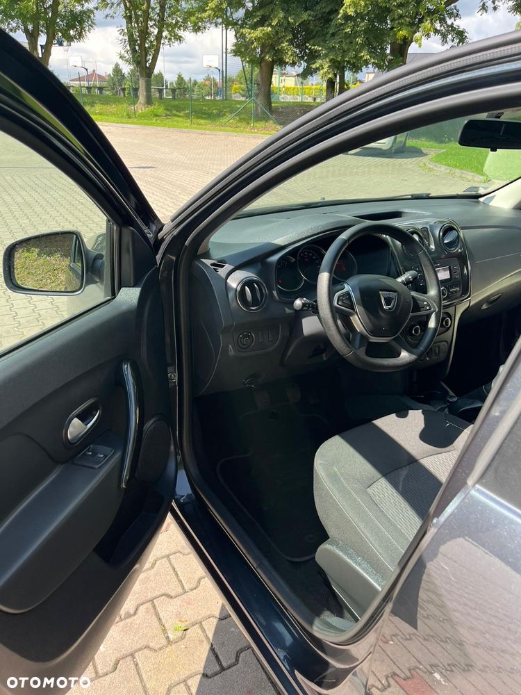 Dacia Sandero - 10