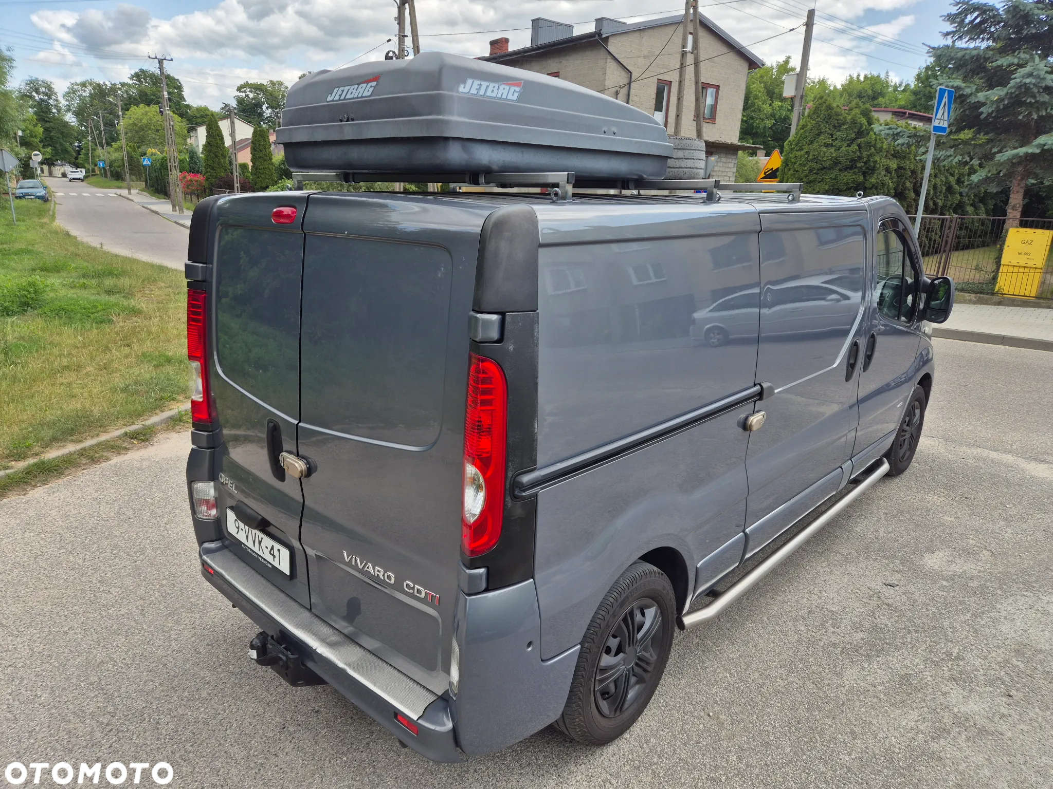 Opel Vivaro - 10