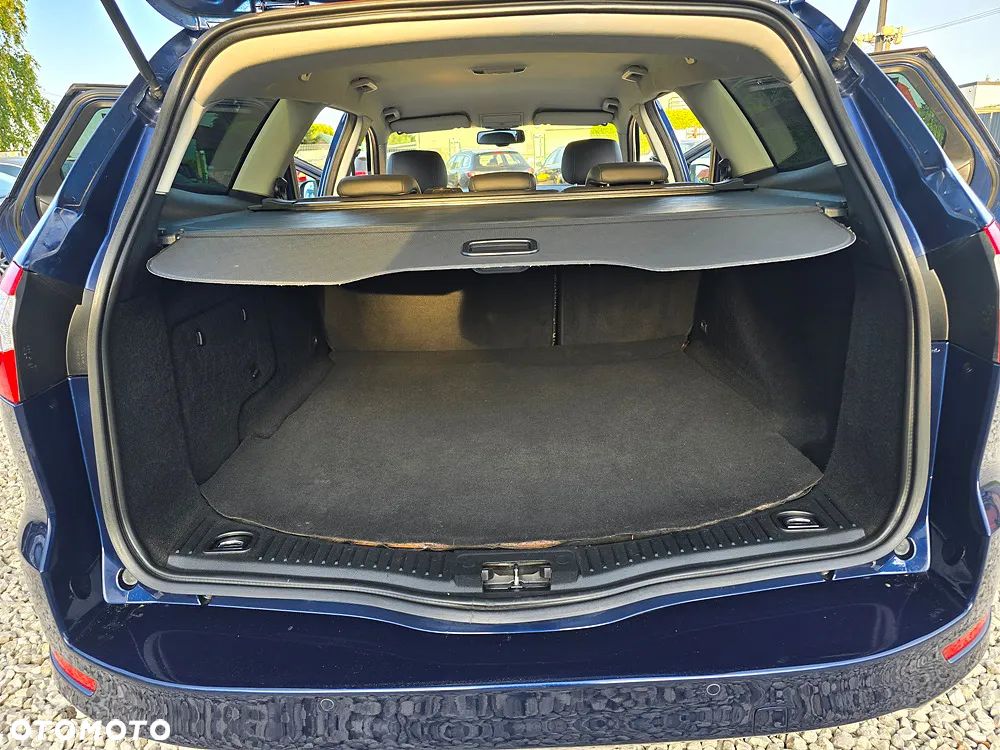 Ford Mondeo 2.0 TDCi Platinium X Plus (Titanium) - 31