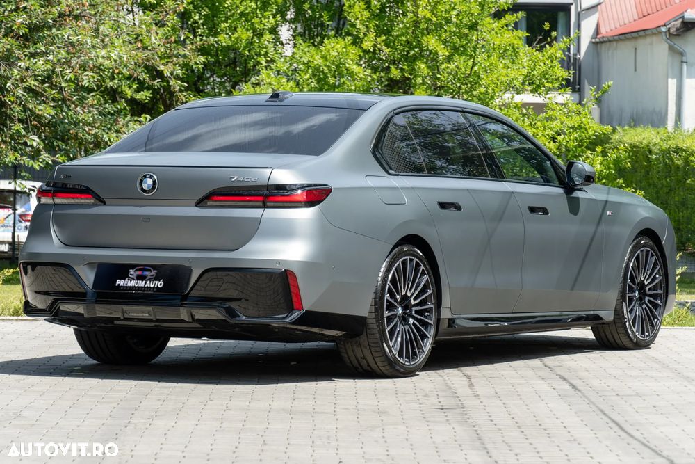 BMW Seria 7 740d xDrive MHEV - 4