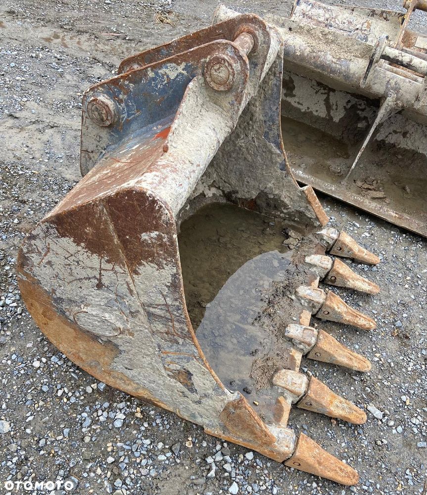 Używana łyżka do JCB 3cx4cx, szer 105 cm z zębami systemowymi