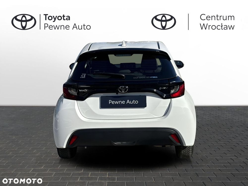 Toyota Yaris - 4
