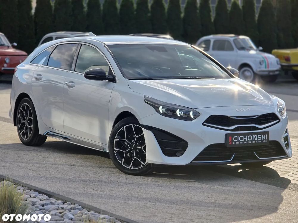 Kia ProCeed - 4